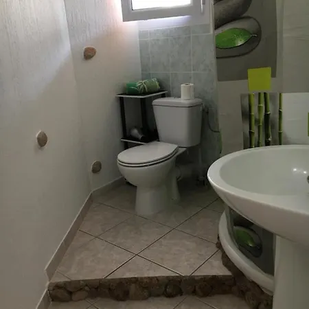 Appartement Bella Stella, Un Avec Jardin Pour Vos Vacances Au Calme Près D'ajaccio *